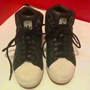 Adidas Blue high top sneakers shell toe sz 5 Boys